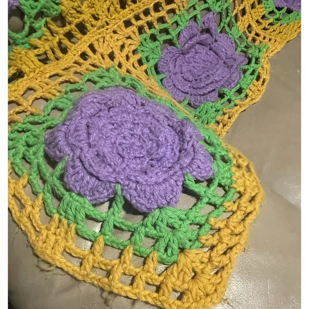 Handmade Crochet Knit Sofa Throw Granny Blanket 3D Afghan Roses Floral Cottage